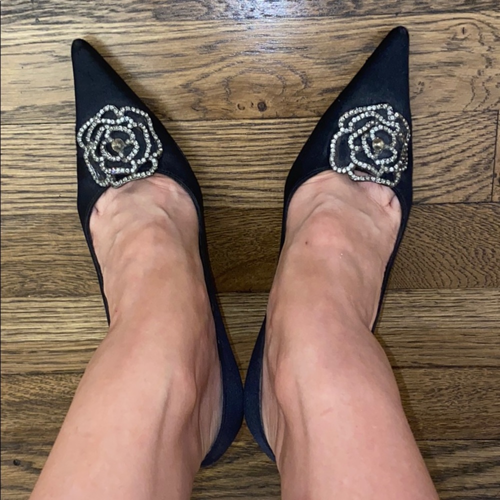 Stuart Weitzman Black Satin Pumps Size 5